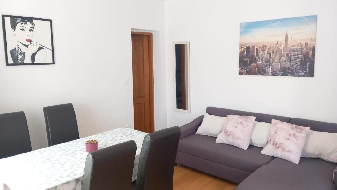 Apartments Pipi Pakoštane 外观 照片
