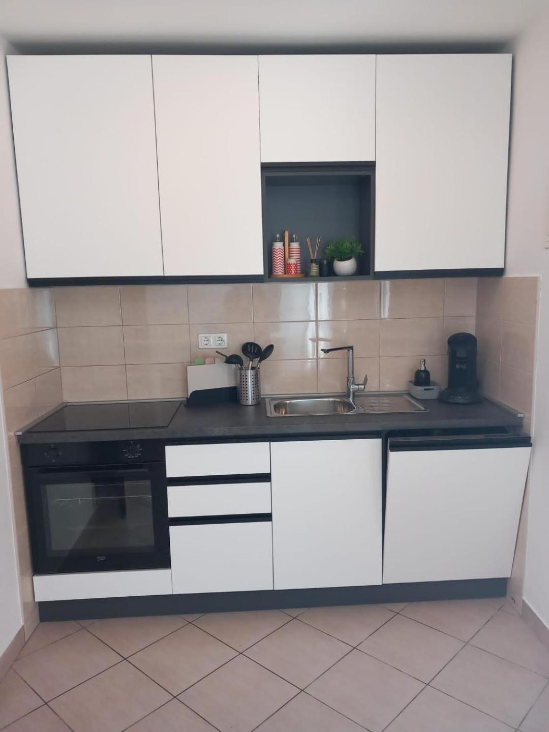 Apartments Pipi Pakoštane 外观 照片