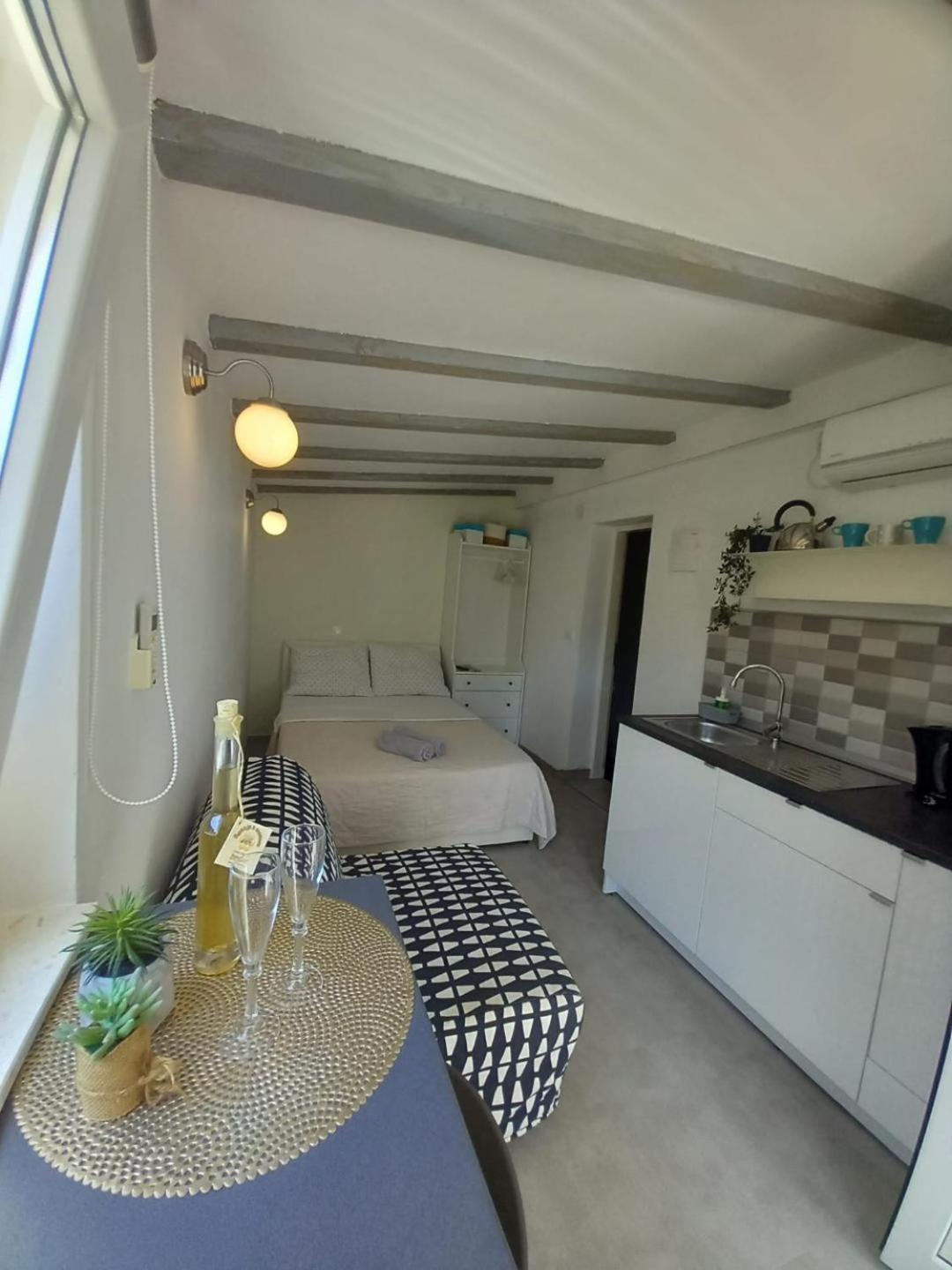 Apartments Pipi Pakoštane 外观 照片
